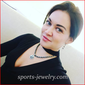 Jewelry for athletes photo