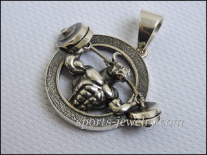 Bull pendant Powerlifting jewelry Sports gifts