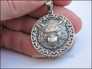 Buy Wolf pendant