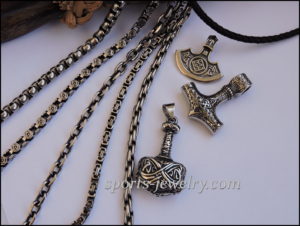 Thor's hammer pendant chain necklace